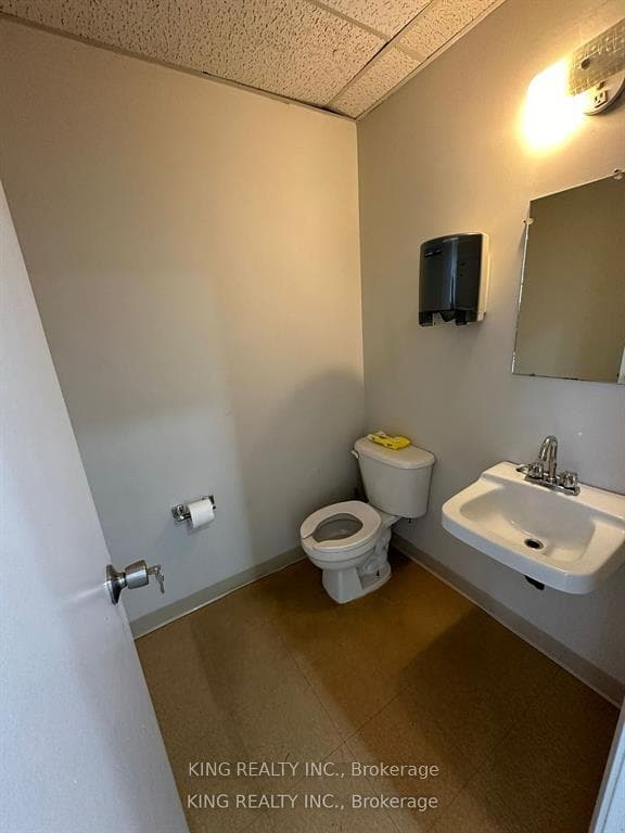 2465 Cawthra Road Unit 118 photo 14