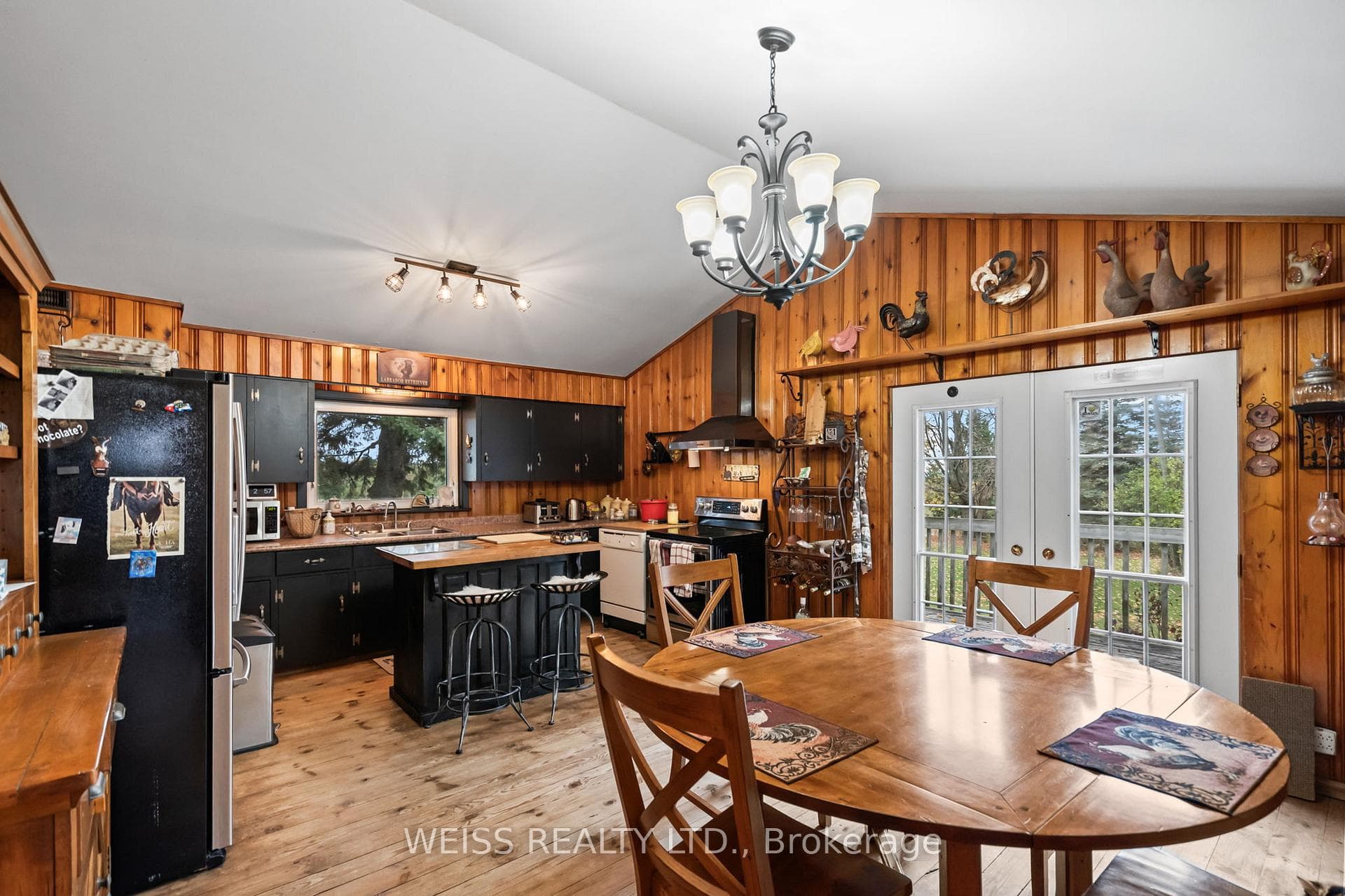 772 Townline Road photo 5