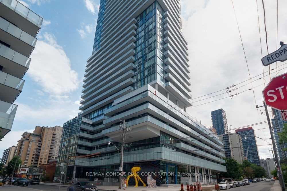 161 Roehampton Avenue Unit 3512 photo 4