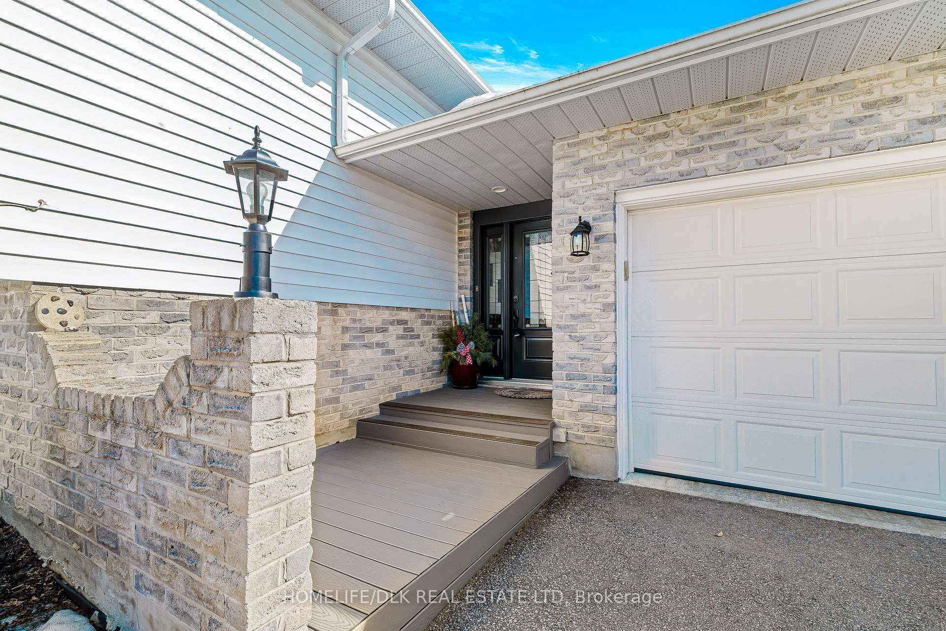 814 Colonel Curry Drive photo 4
