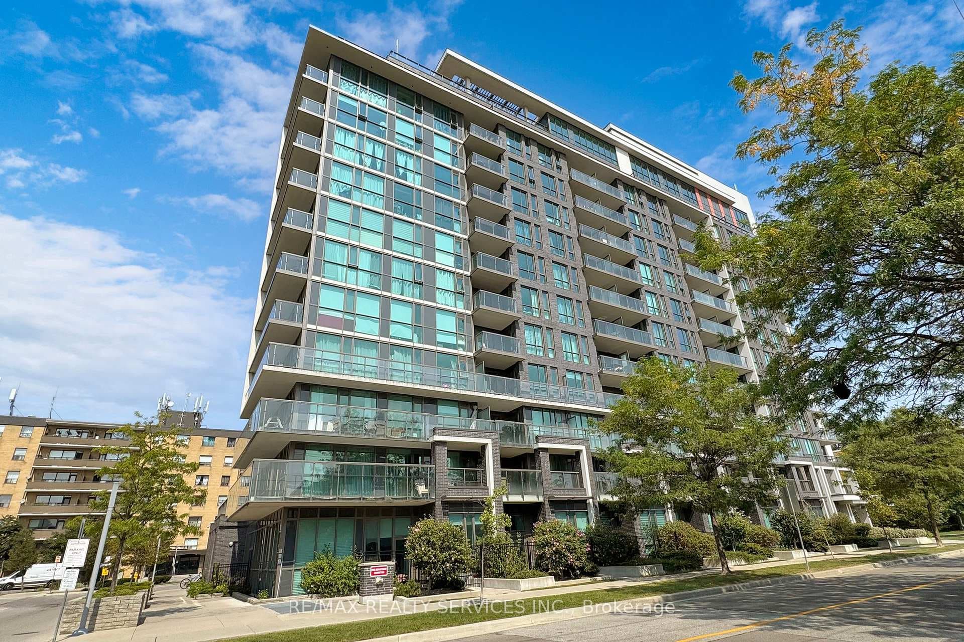 80 Esther Lorrie Drive Unit 415 photo 1