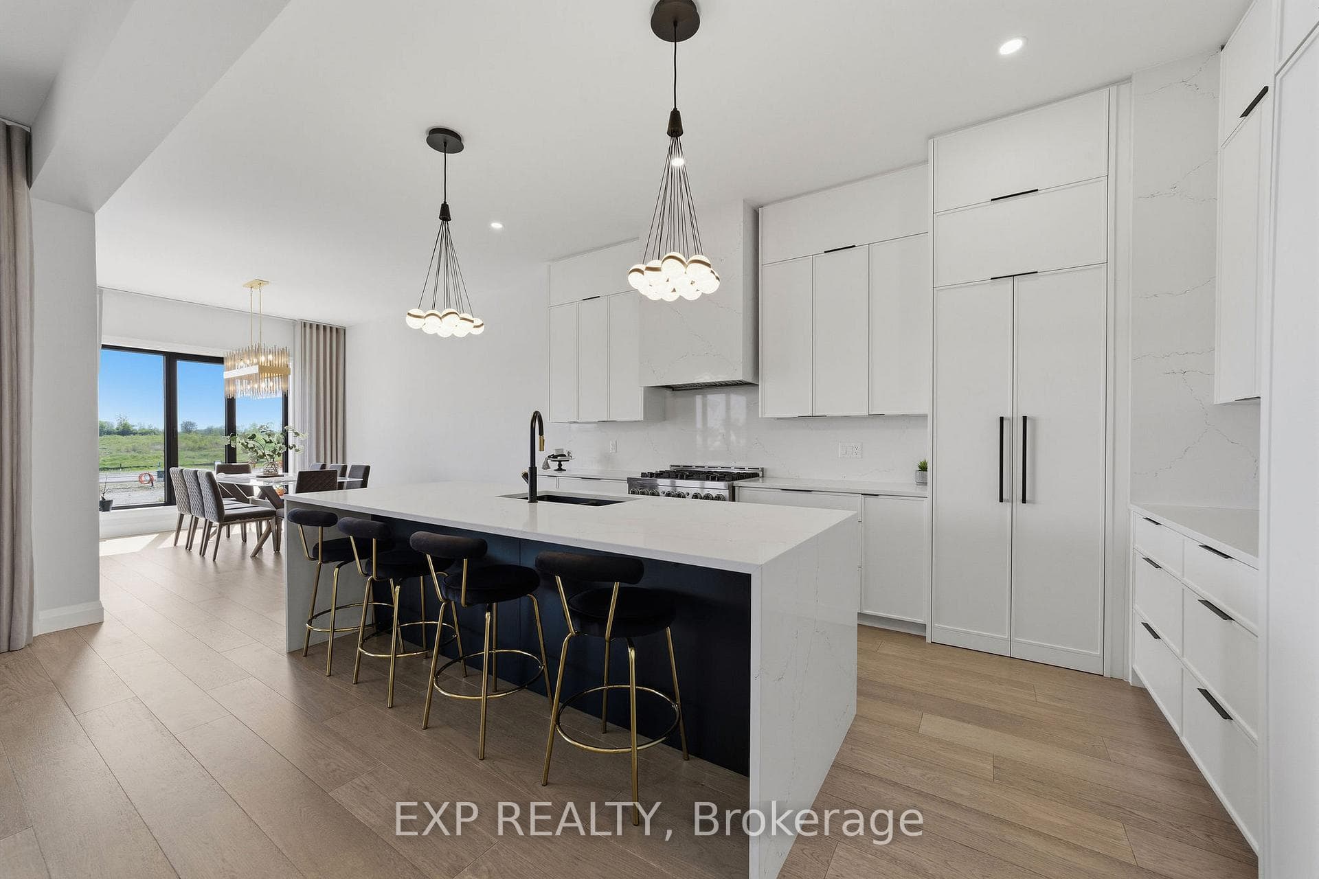 113 Edgewater Boulevard photo 8