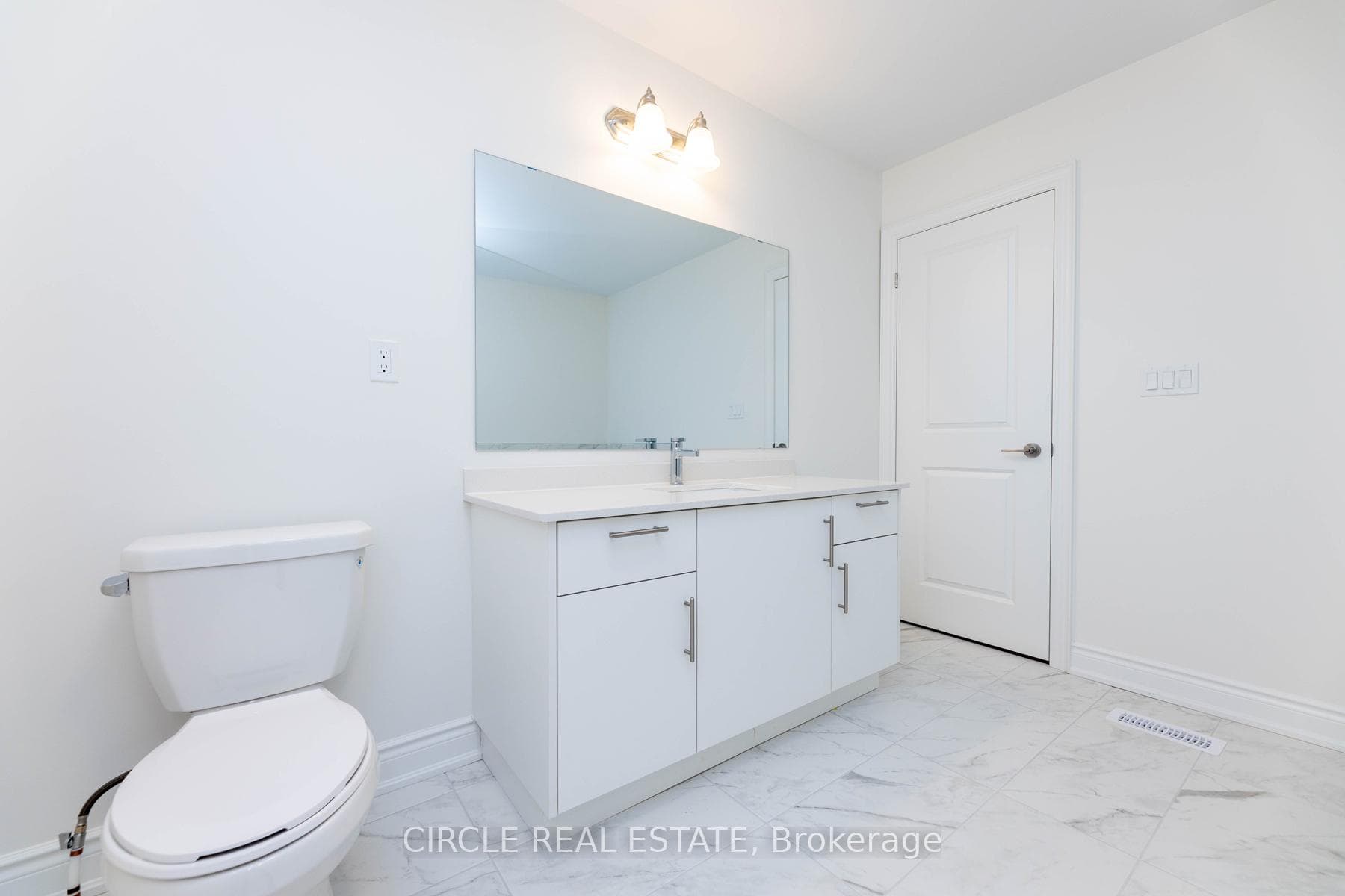80 Bermondsey Way photo 25