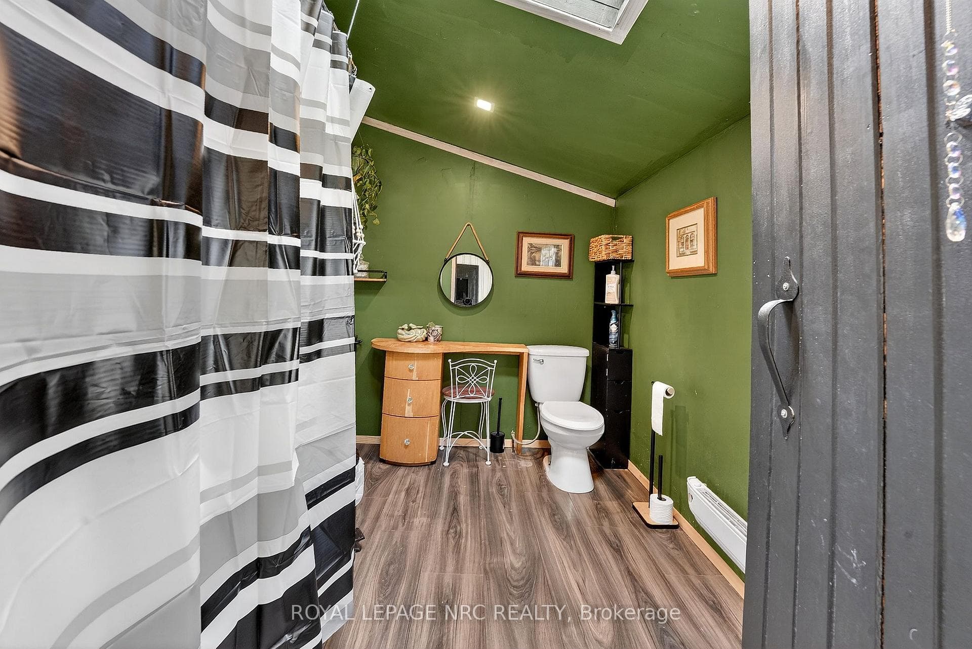 226 Derby Road photo 9