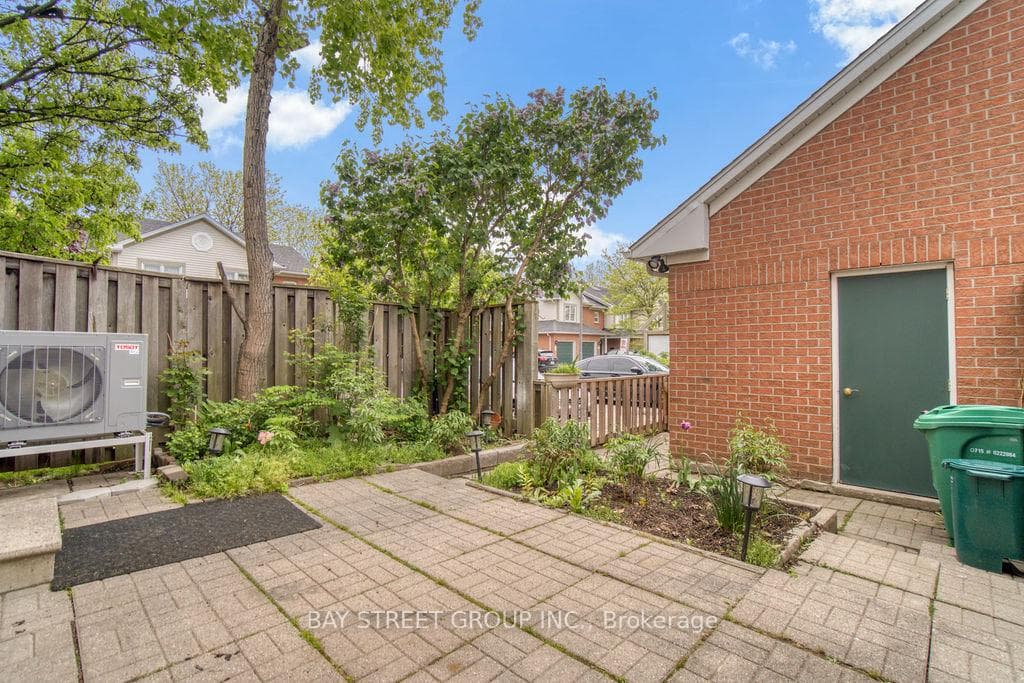 5659 Glen Erin Drive Unit 7 photo 32