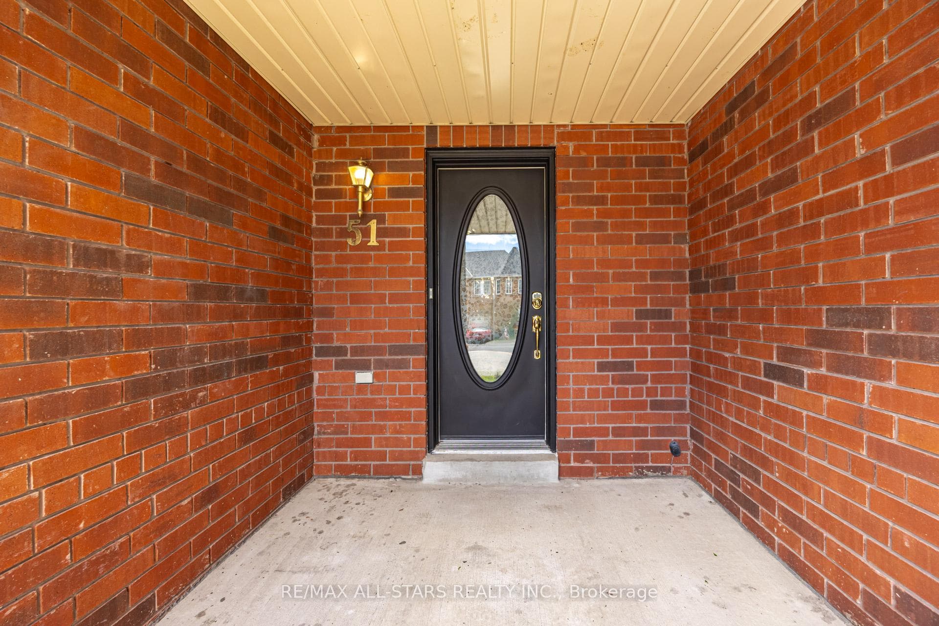 51 Playfair Road photo 4