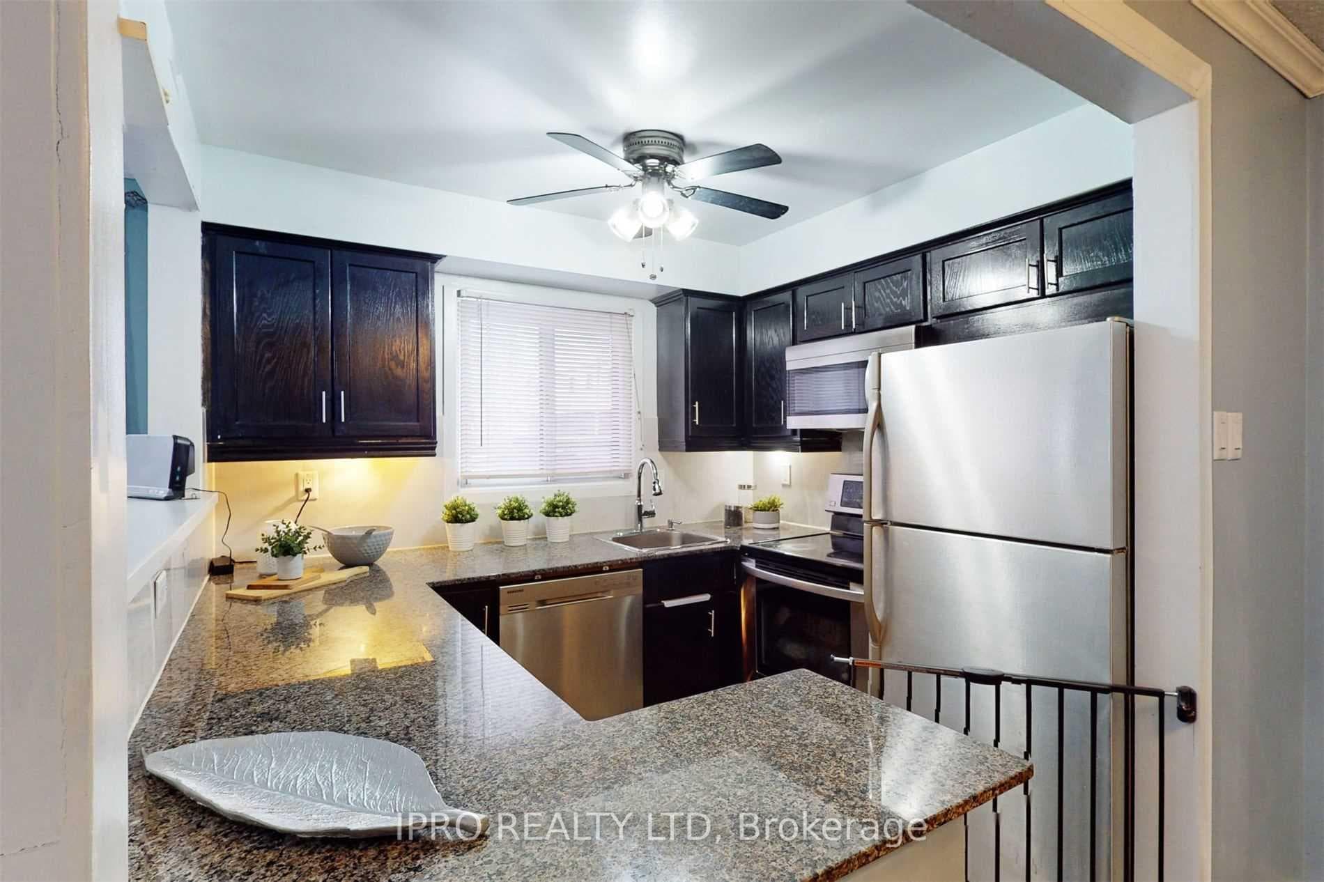 1100 Oxford Street Unit 9 photo 8