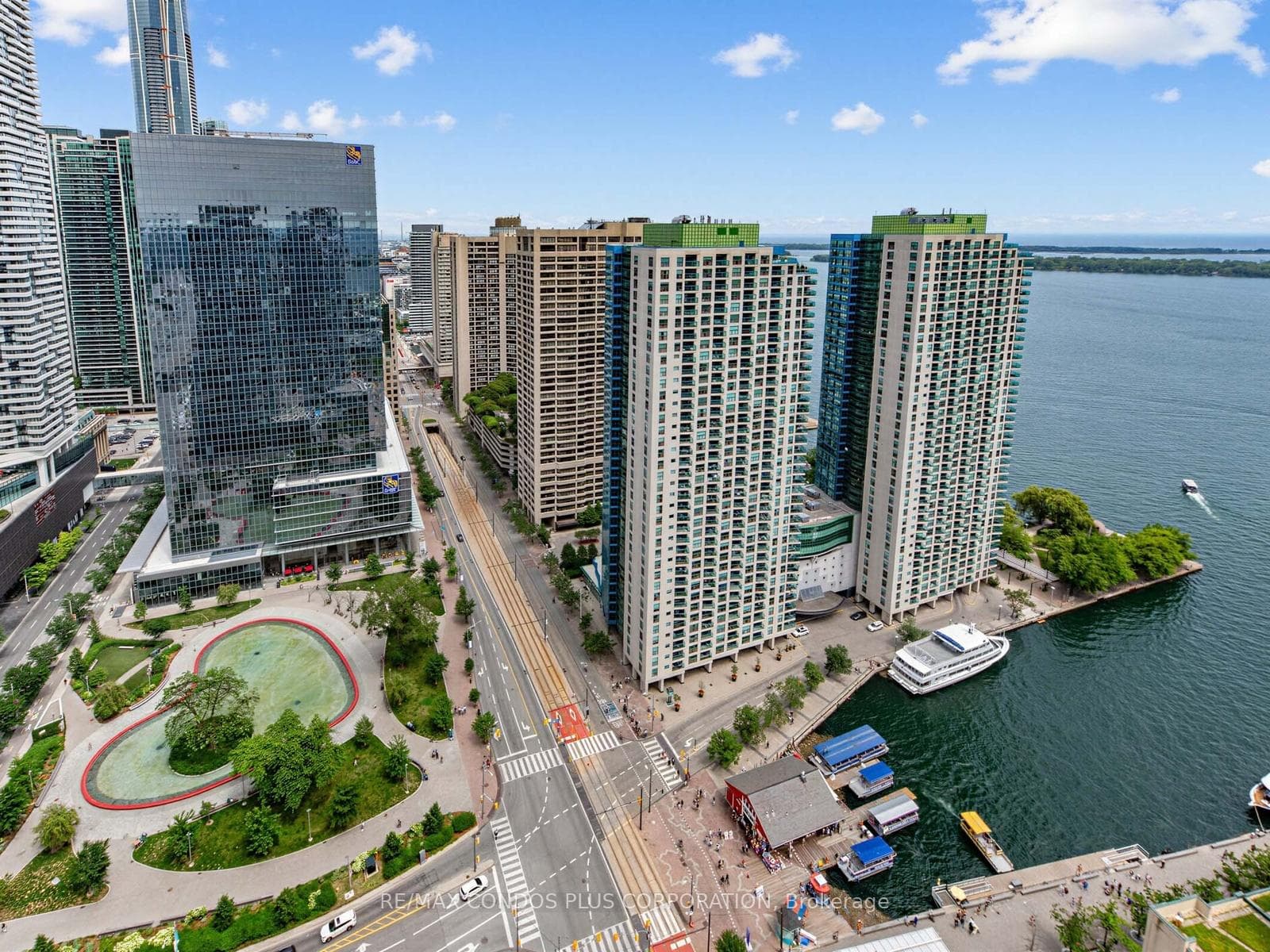 208 Queens Quay Unit PH2 photo 31