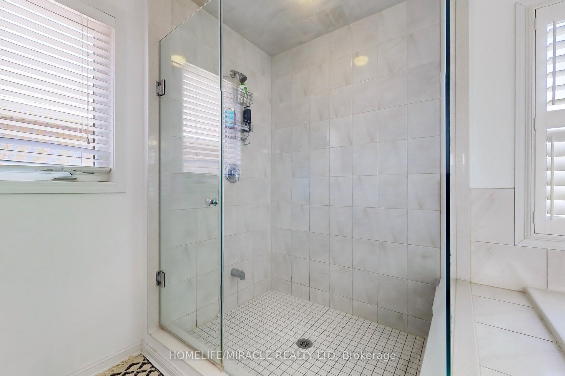 338 Kincardine Terrace photo 19