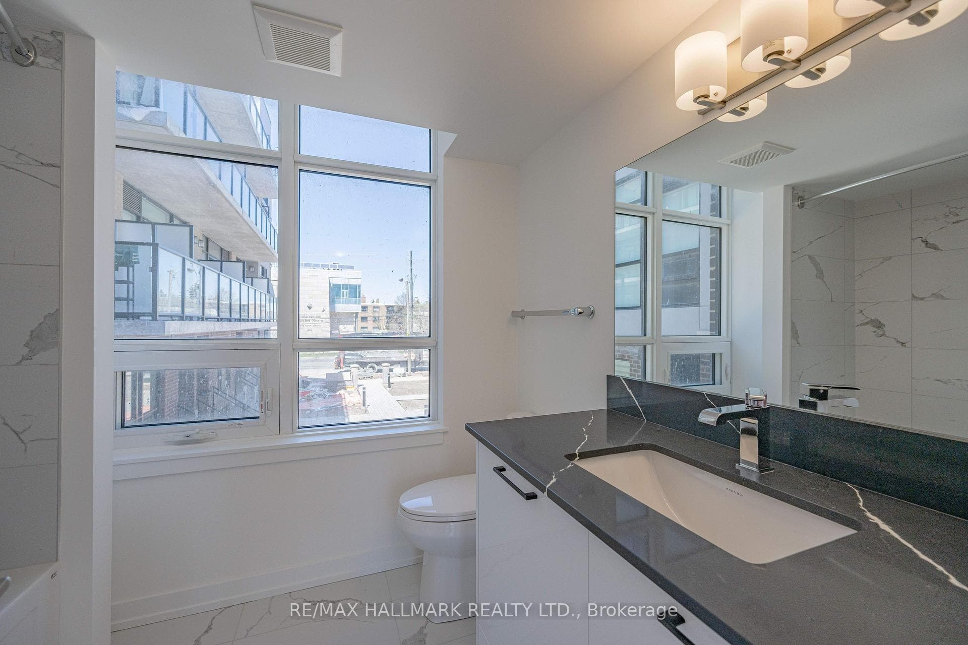 861 Sheppard Avenue Unit 68 photo 7