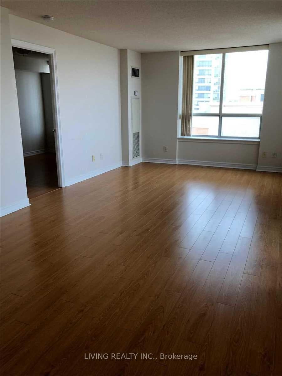 51 Times Avenue Unit 702 photo 3