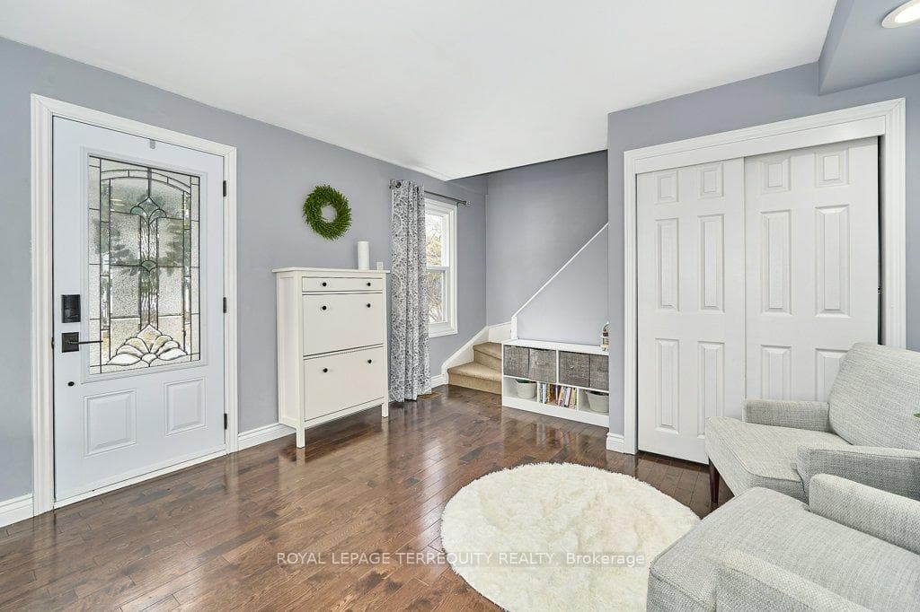 13 Windsor Avenue photo 15