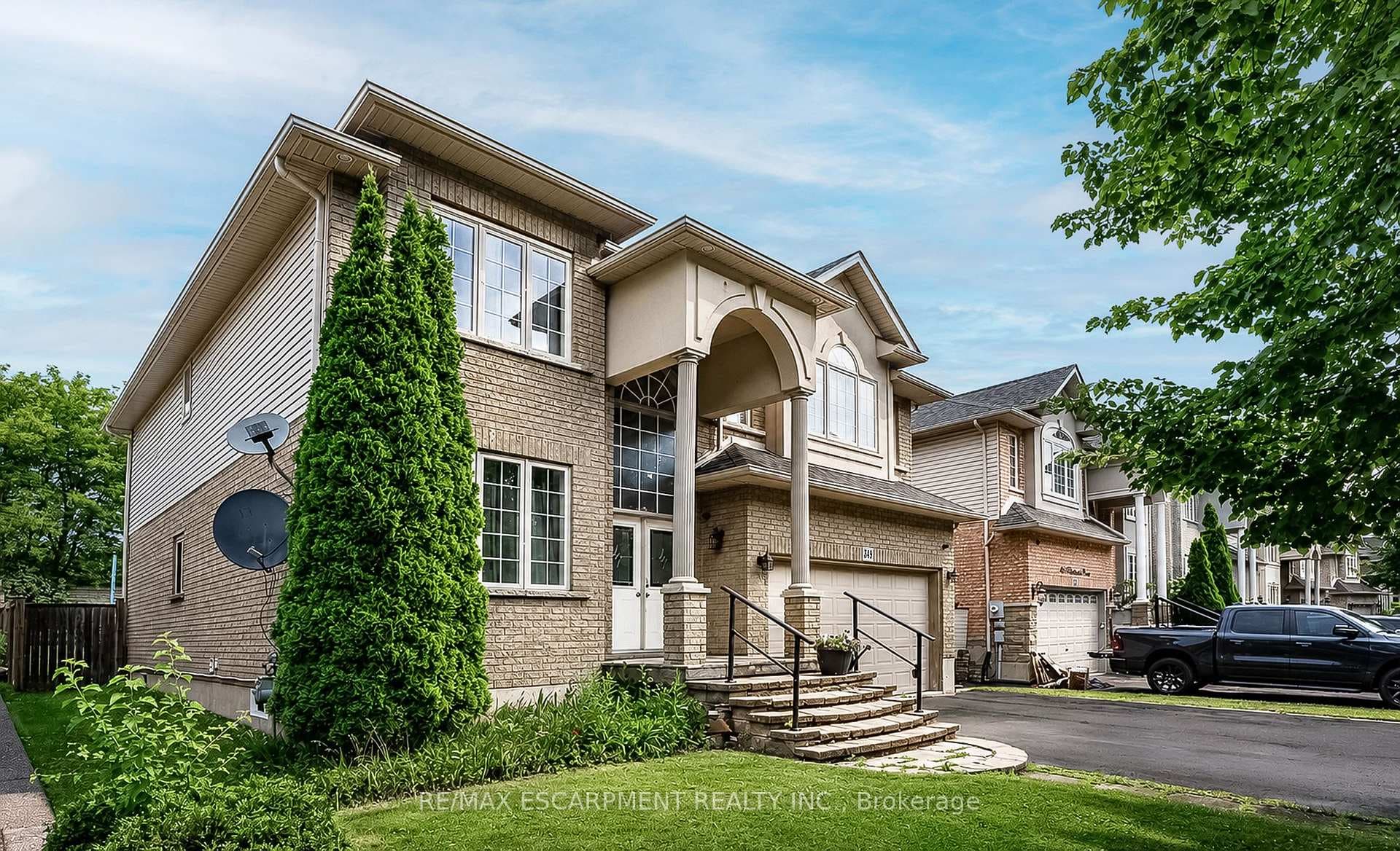 349 Braithwaite Avenue photo 2