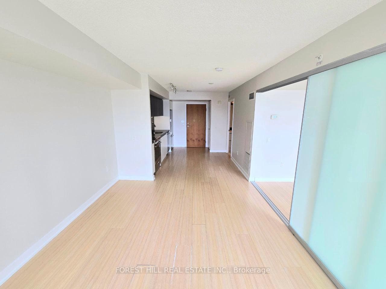 85 Queens Wharf Road Unit 1611 photo 11