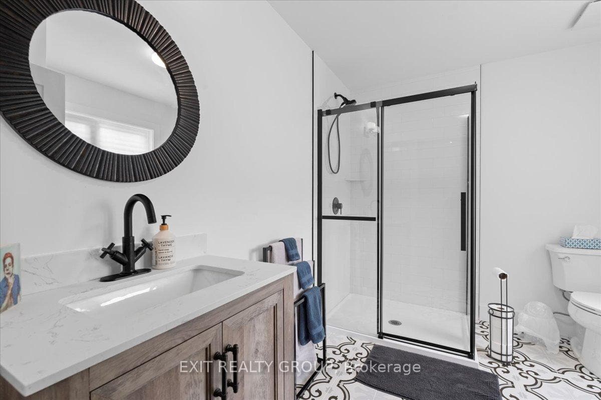 129 Viewmount Avenue photo 21