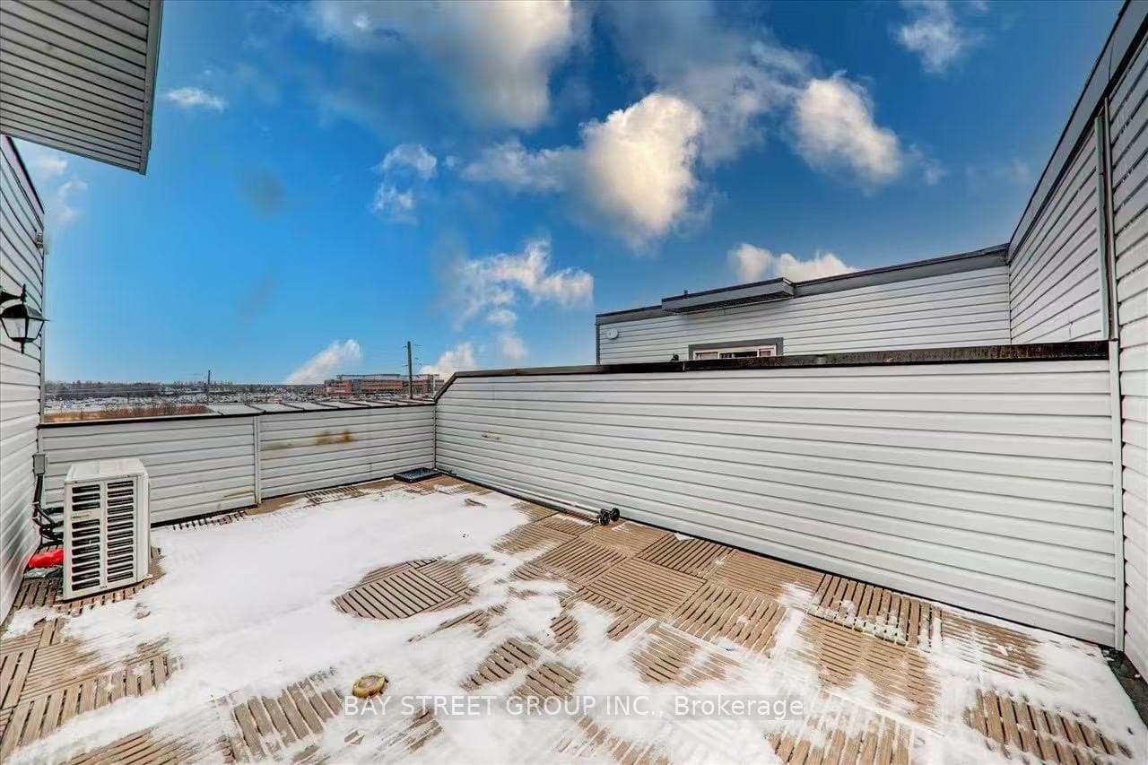 20 Dunsheath Way Unit 311 photo 23