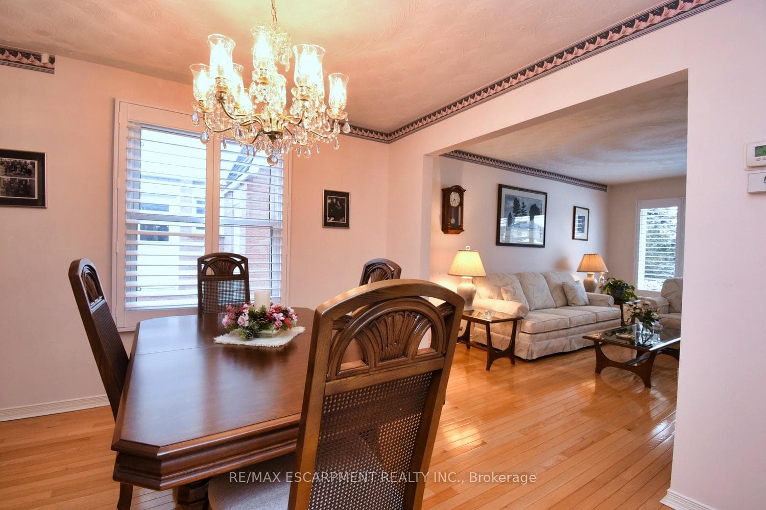 54 Ramsden Drive photo 8