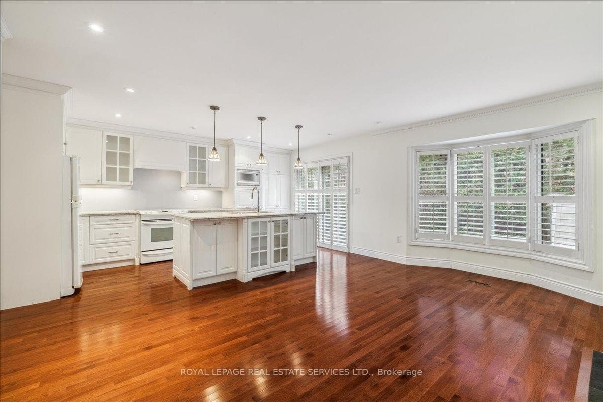 172 River Oaks Boulevard photo 10