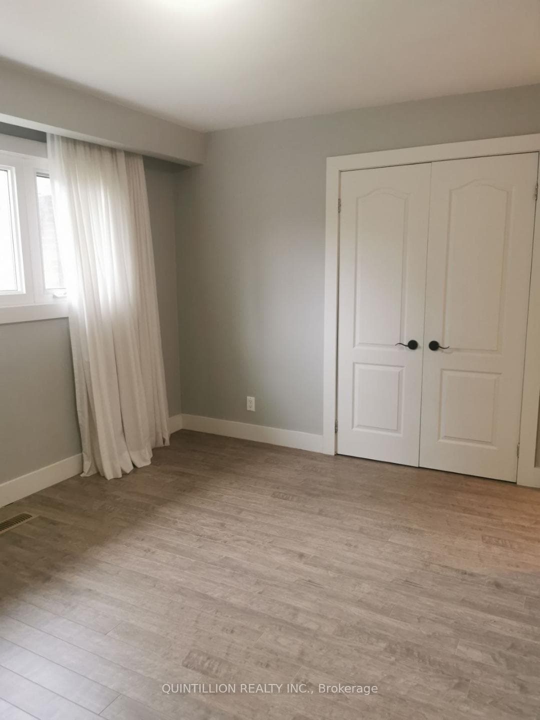 17 Tordale Crescent photo 6