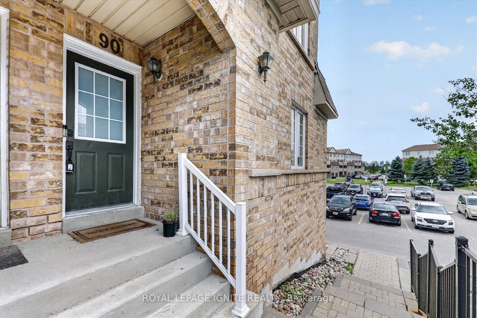 200 Mclevin Avenue Unit 90 photo 3