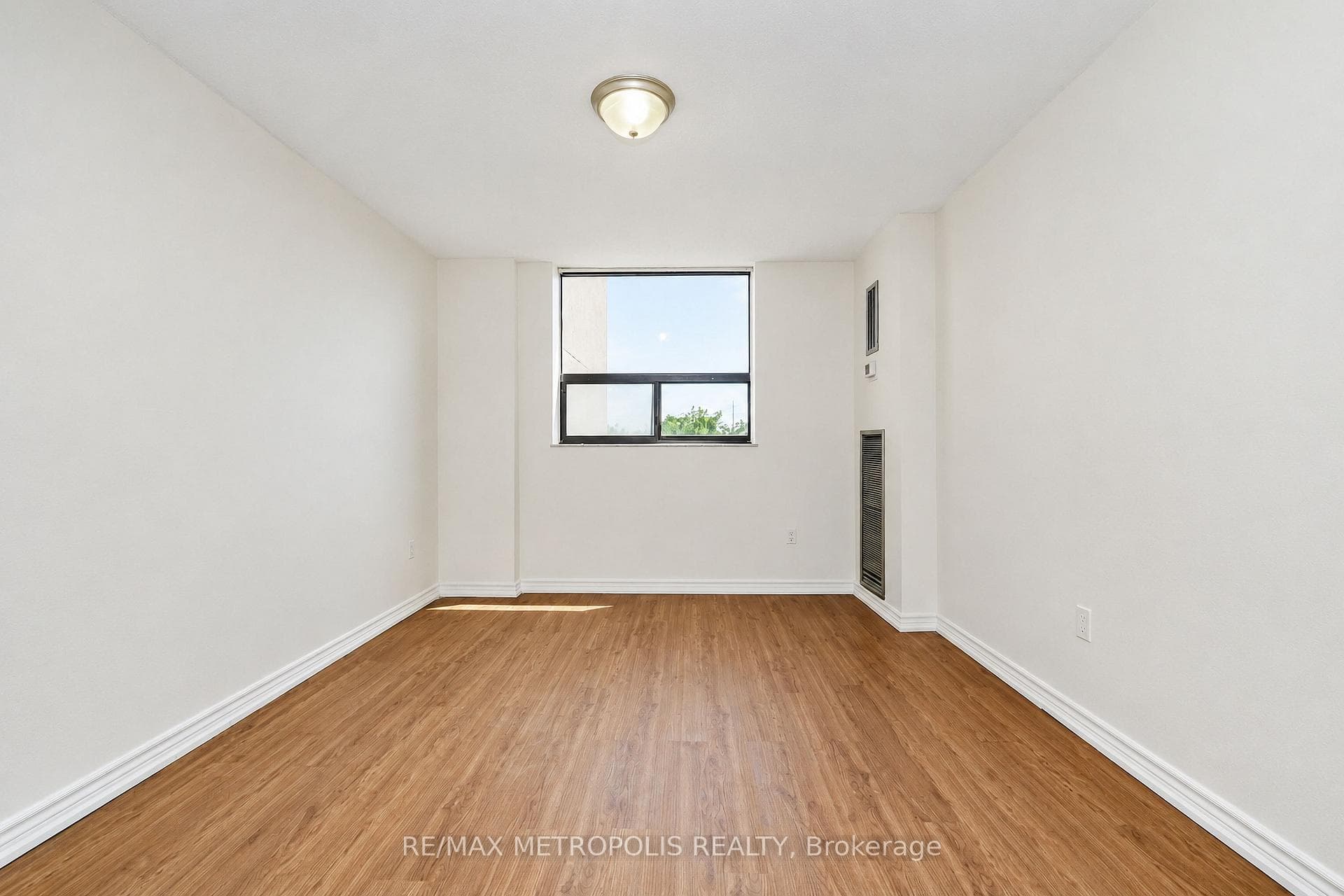 301 Prudential Drive Unit 407 photo 23