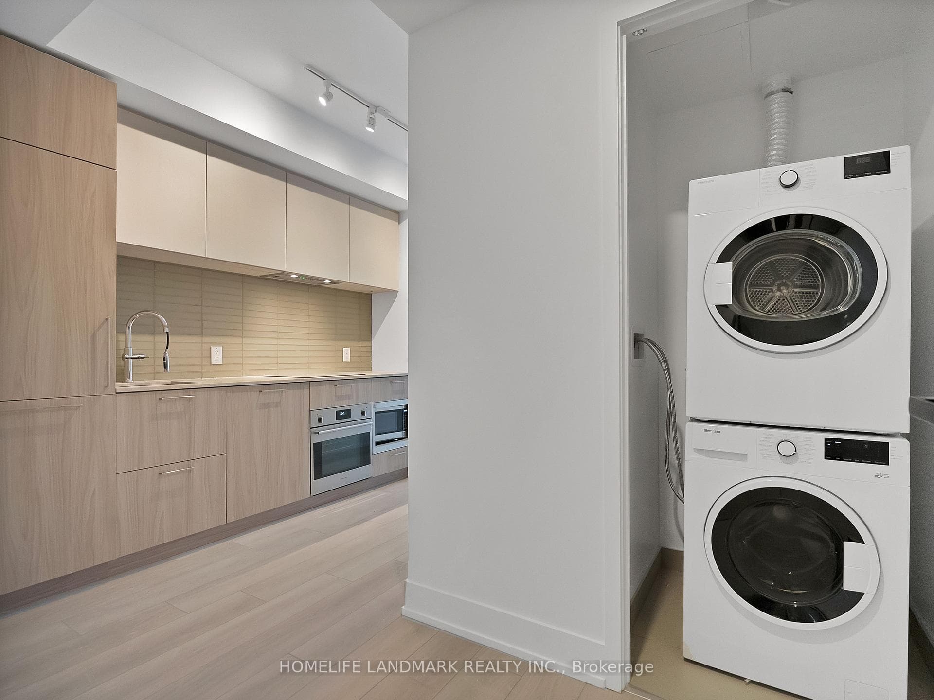 36 Olive Avenue Unit 903 photo 3