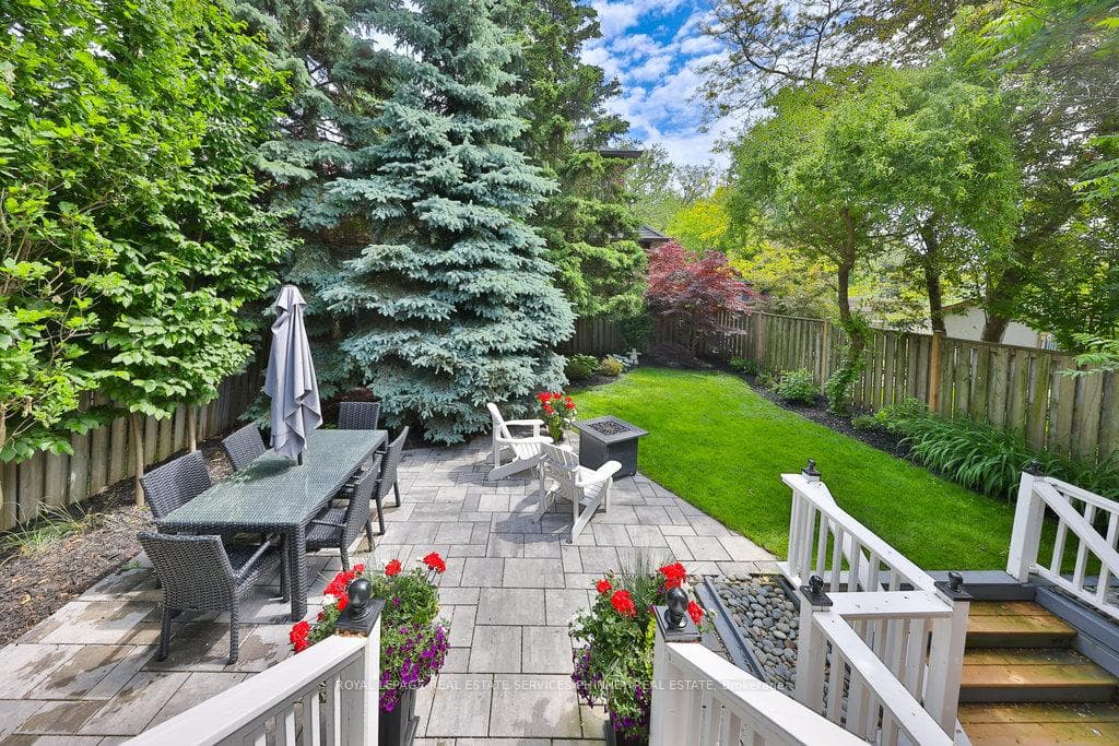 881 Goodwin Road photo 36