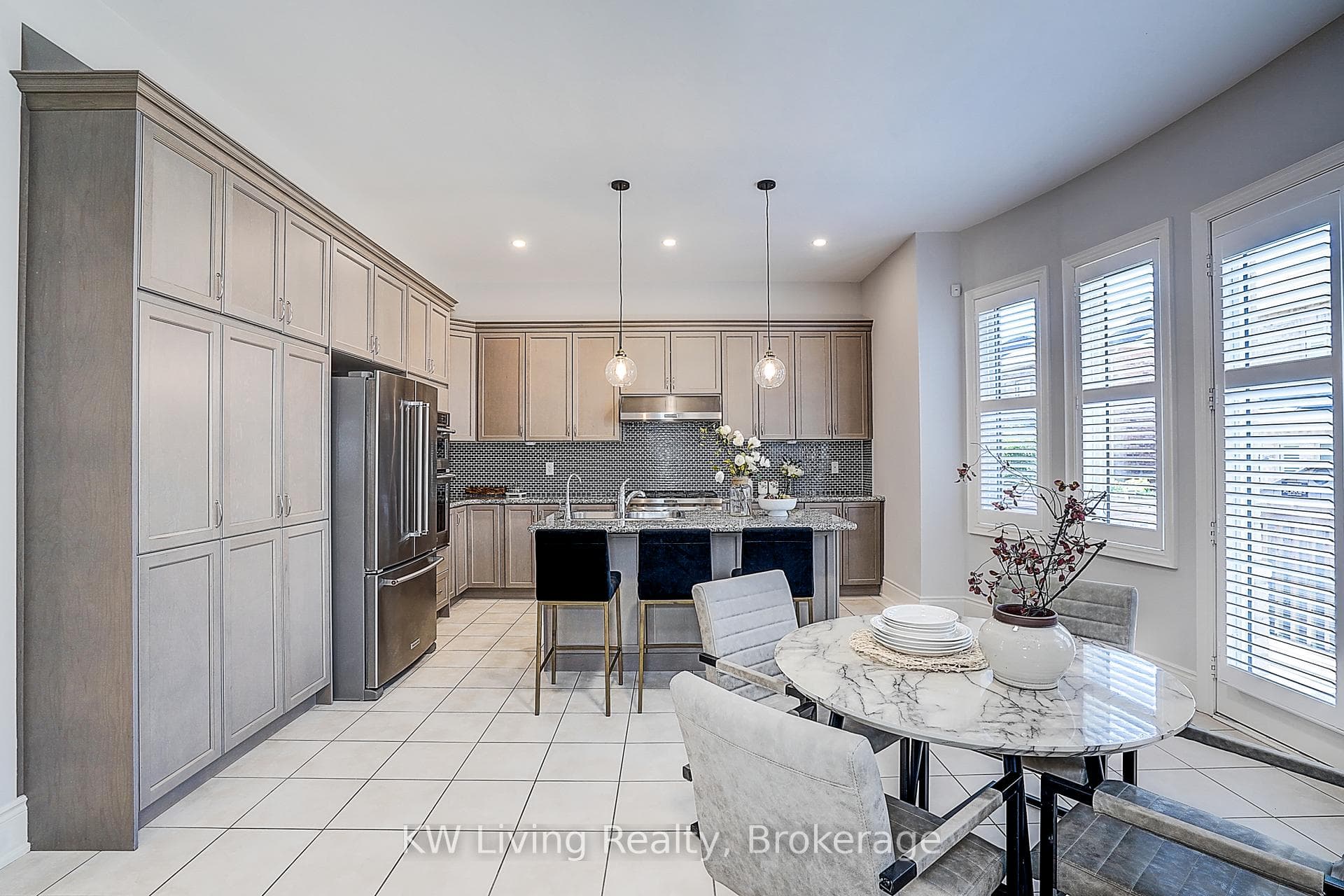 3228 Meadow Marsh Crescent photo 11