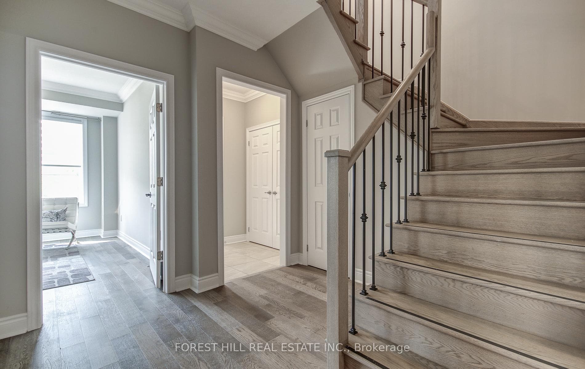 17 Adaskin Avenue photo 3