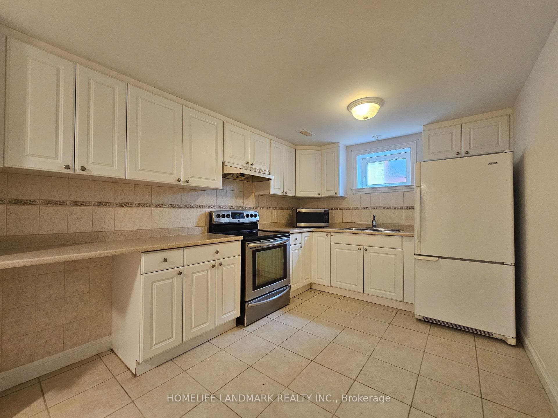 155 Churchill Avenue Unit Basement photo 6