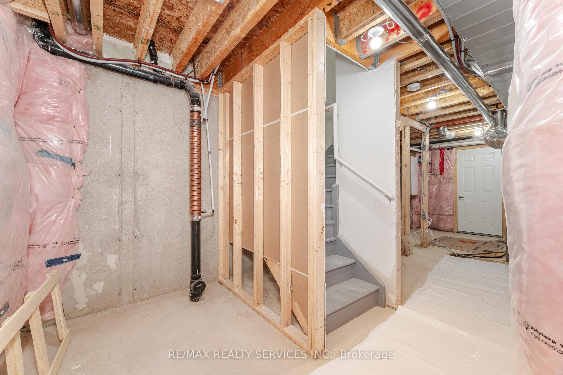 39 Labrish Road photo 37