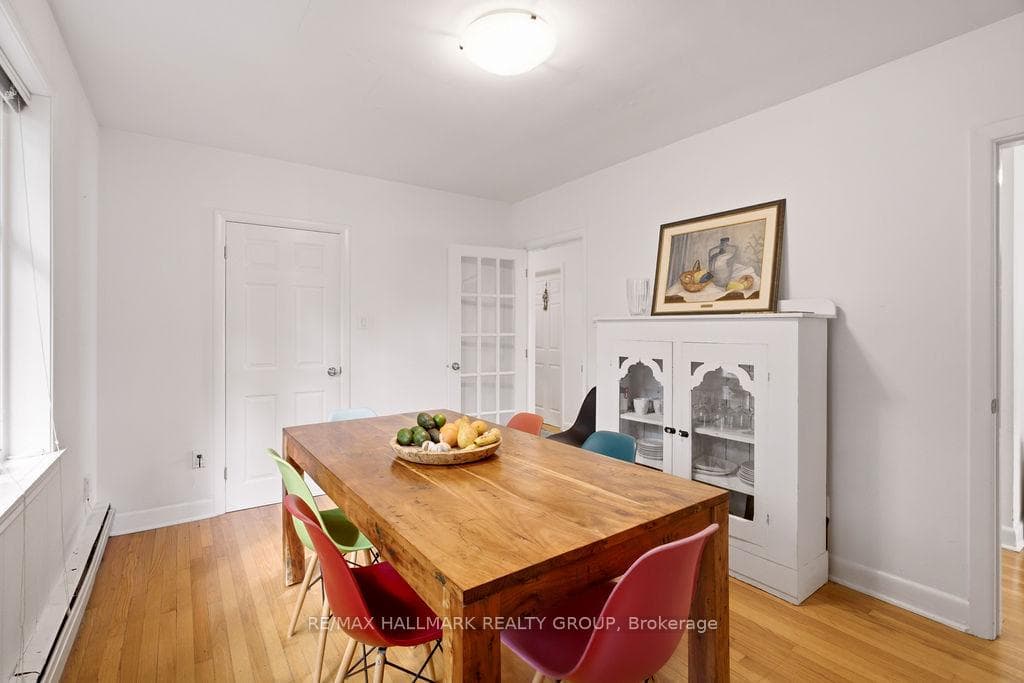 34 Lavergne Street Unit 3 photo 8