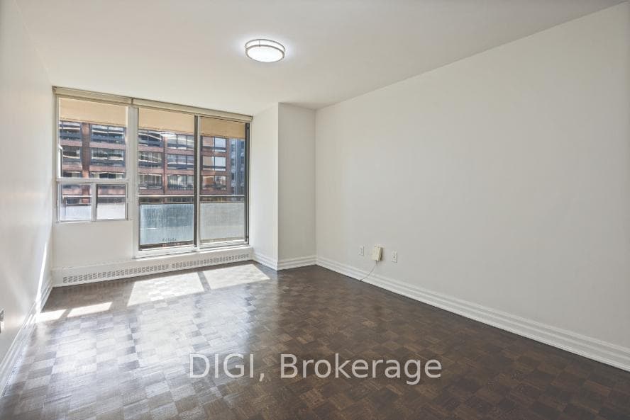 50 Prince Arthur Avenue Unit 701 photo 23