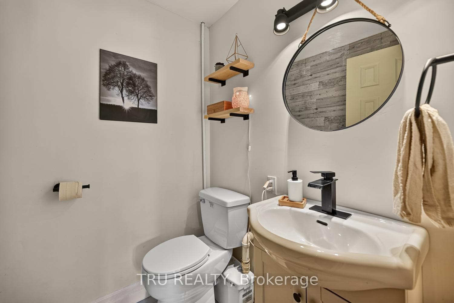 5 Brookview Crescent photo 22