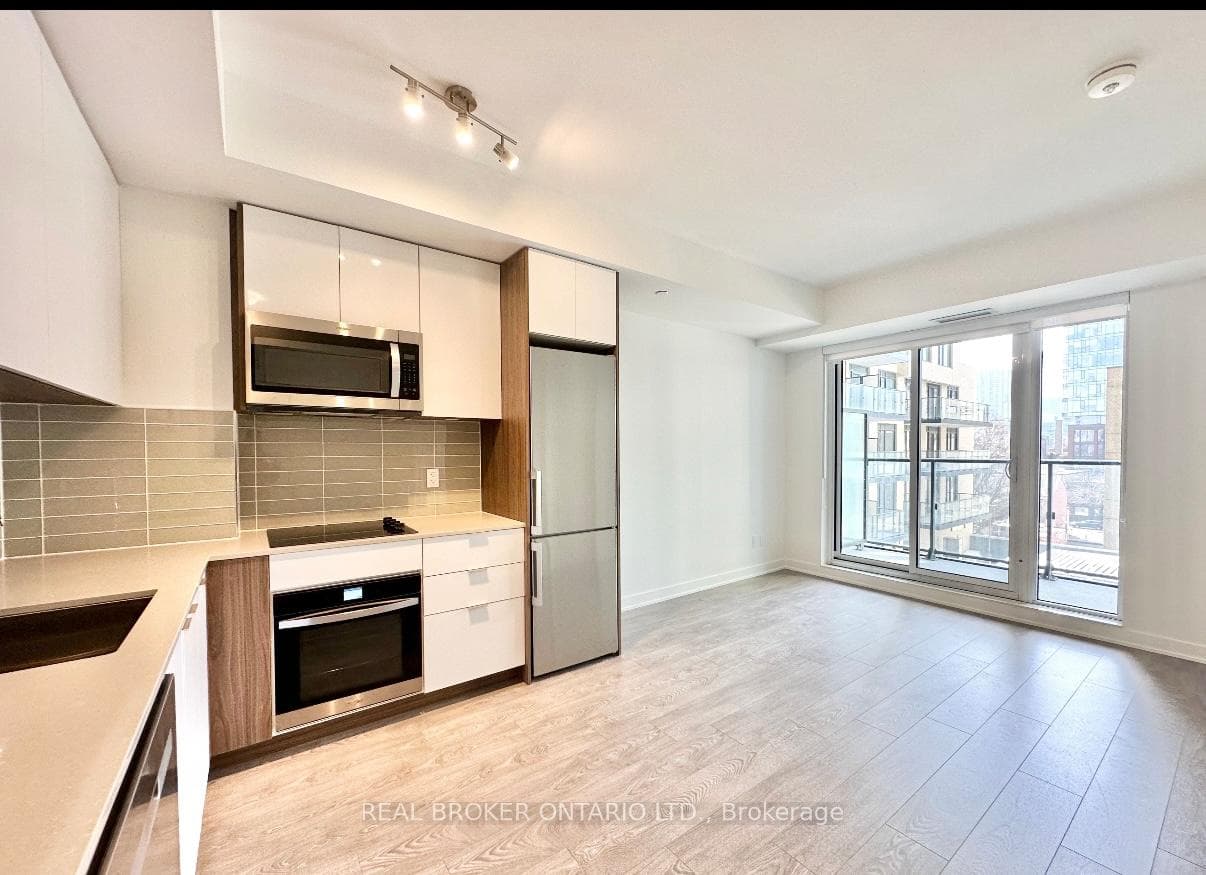 543 Richmond Street Unit 428 photo 8