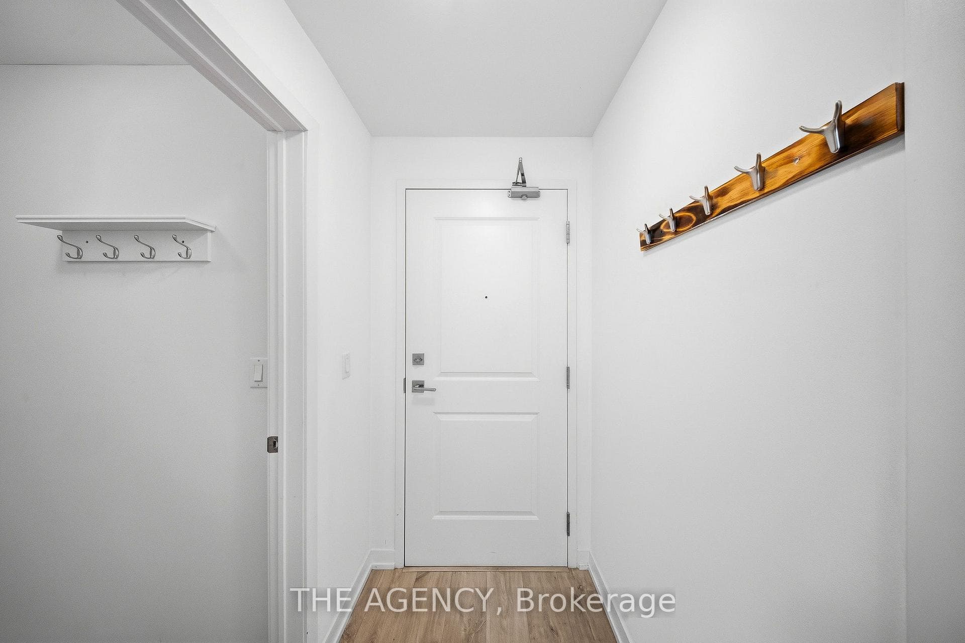 2486 Old Bronte Road Unit 321 photo 6