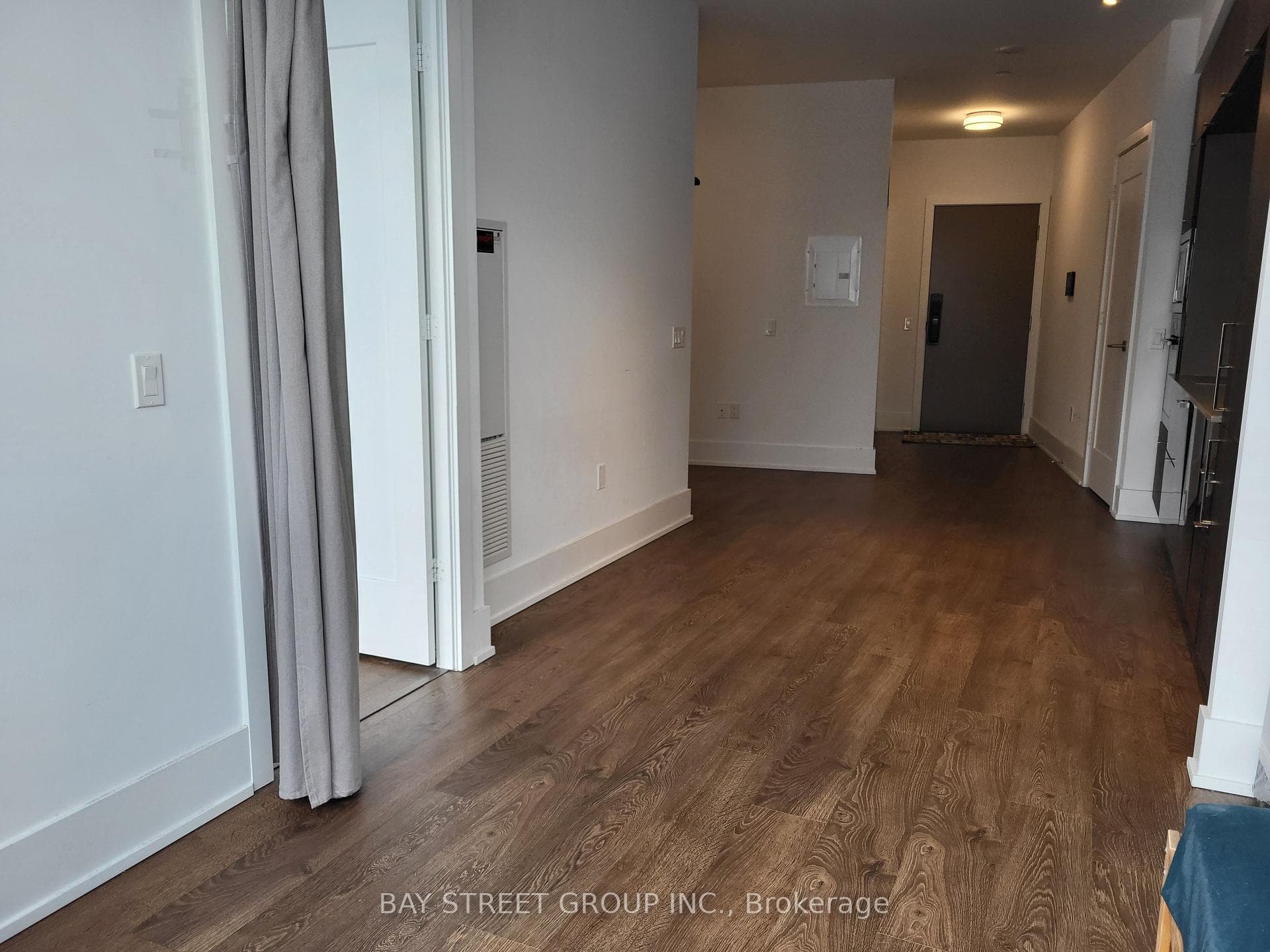 Living Room2