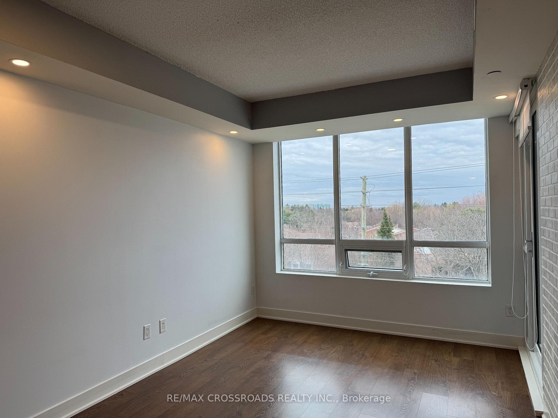 7608 Yonge Street Unit 616 photo 5