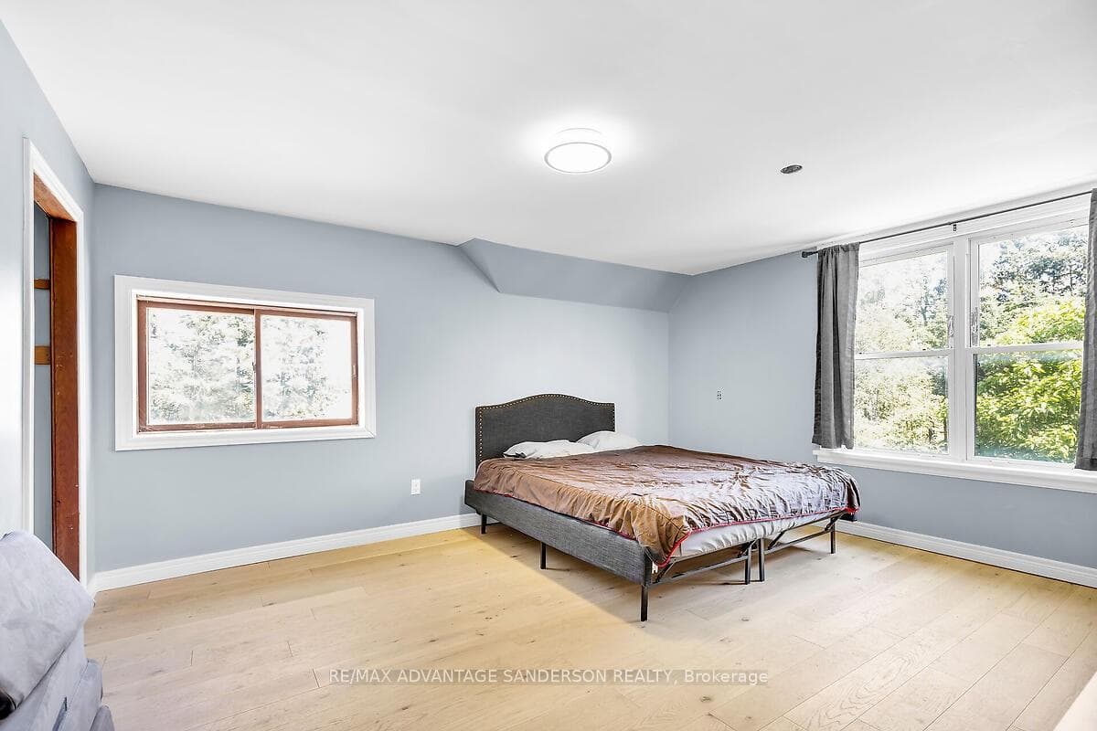 22342 Clarke Road photo 35