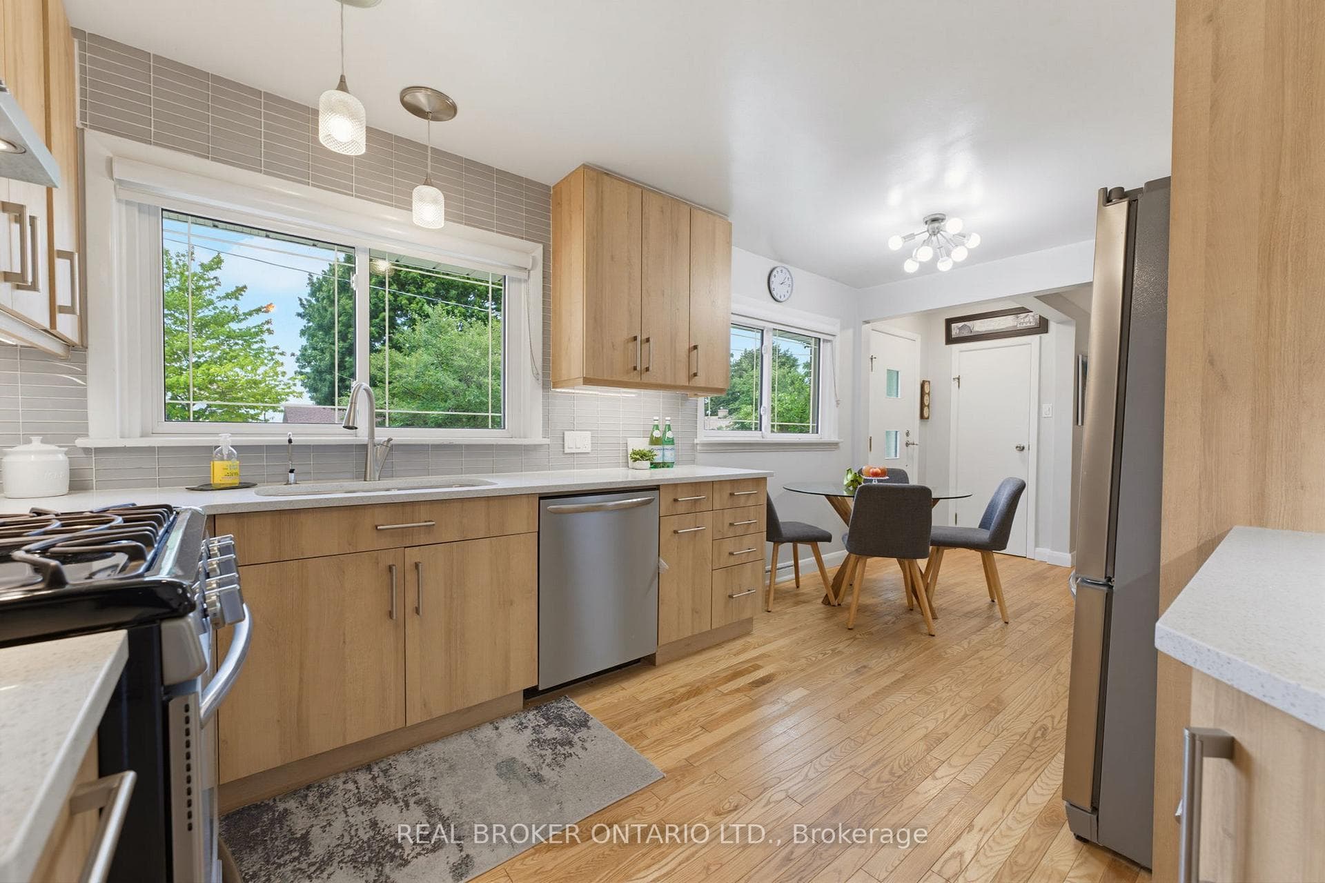 181 Rodney Street photo 11