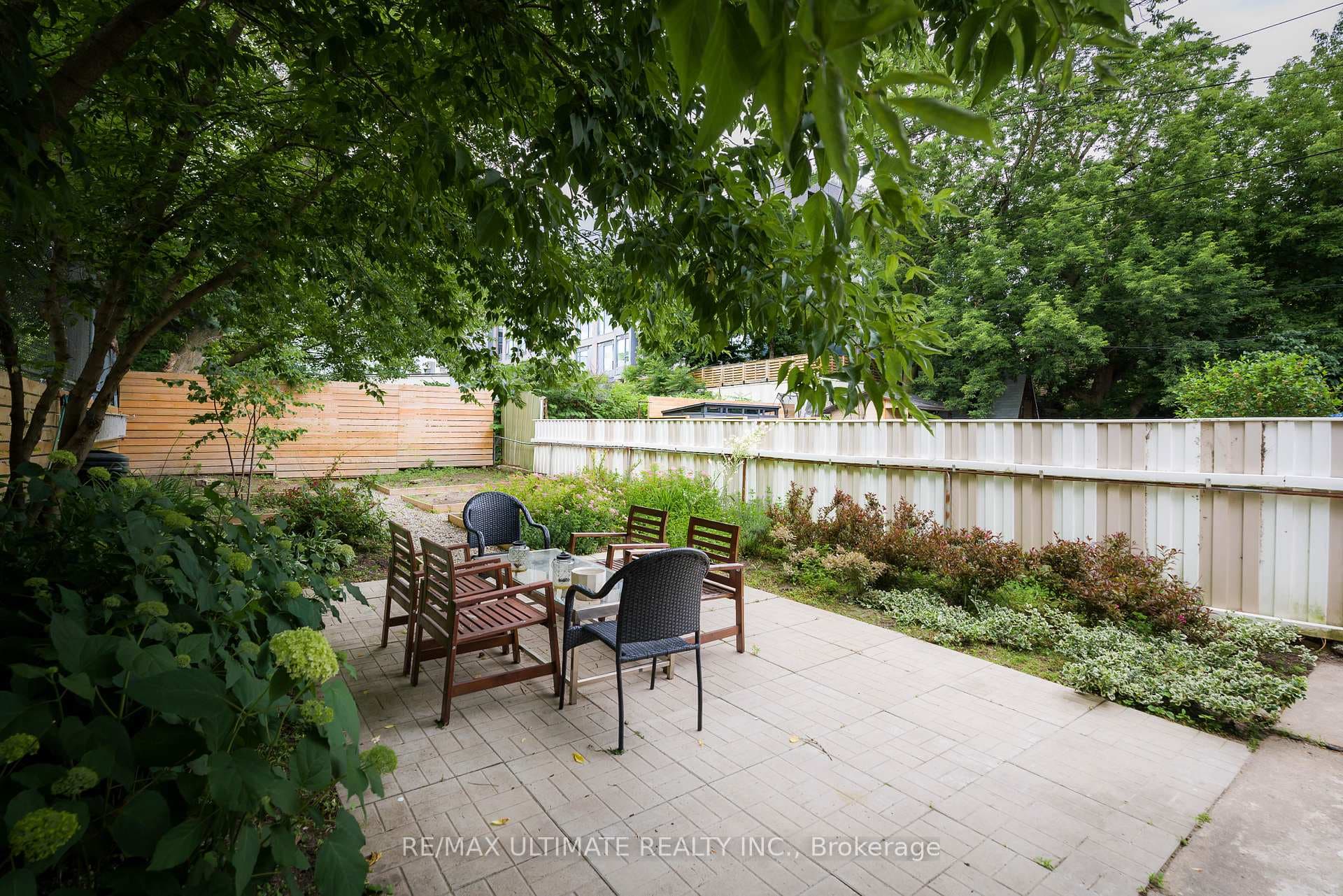 56 WRIGHT Avenue photo 9