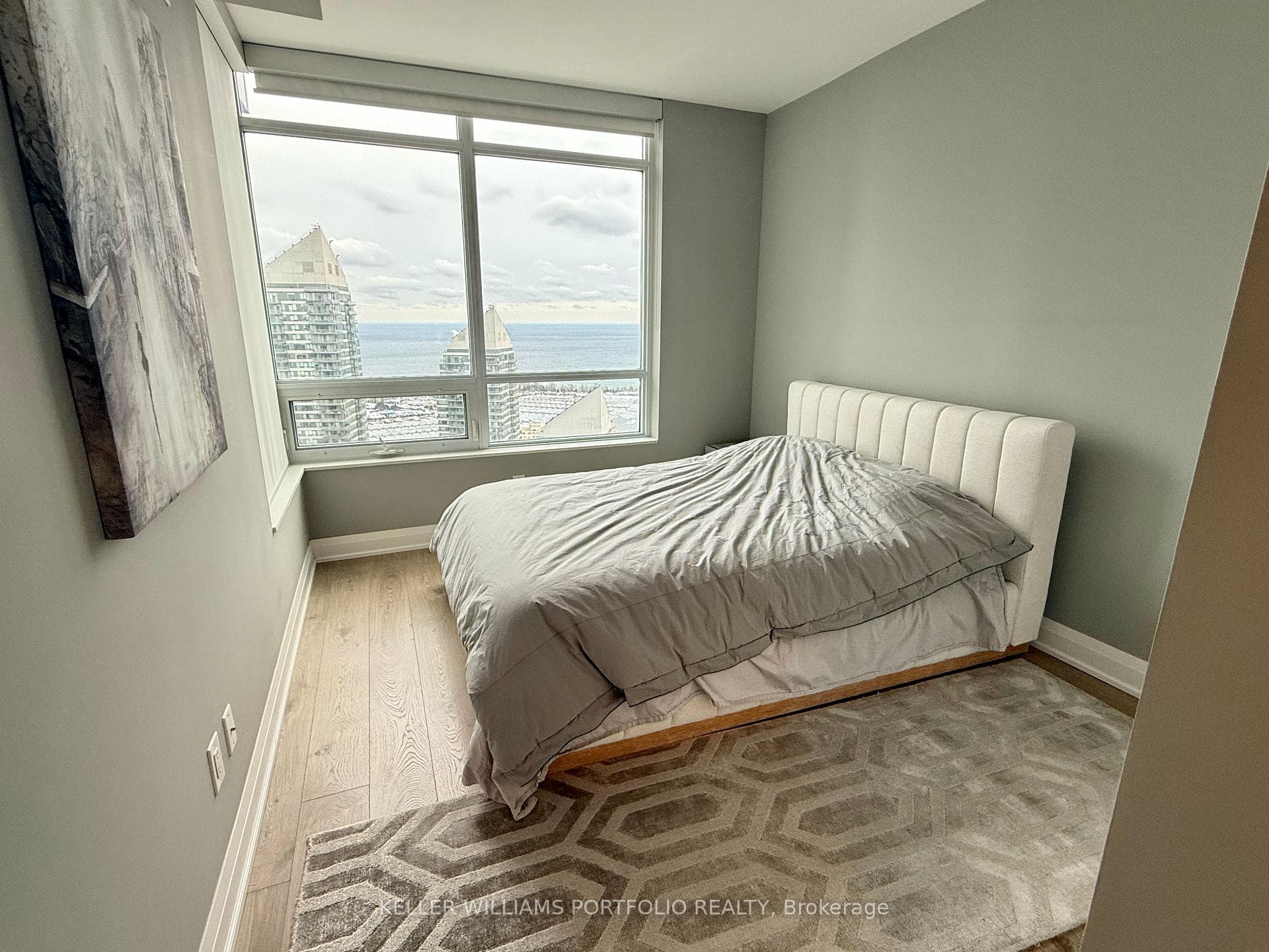 36 Park Lawn Road Unit 3902 photo 4