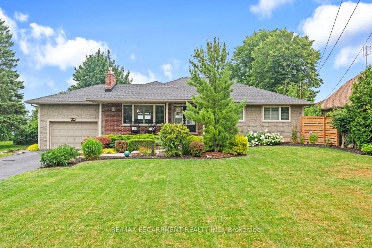 42 Lakeside Drive photo 5