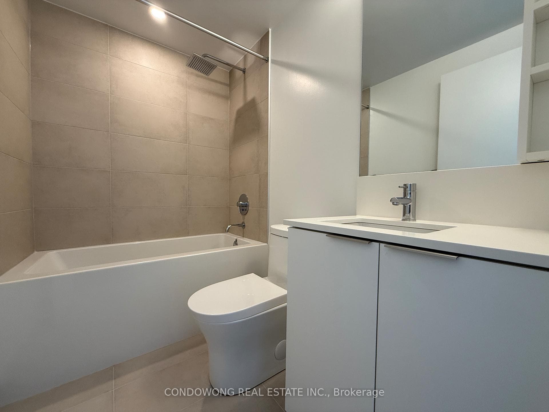 8 Wellesley Street Unit 3309 photo 13