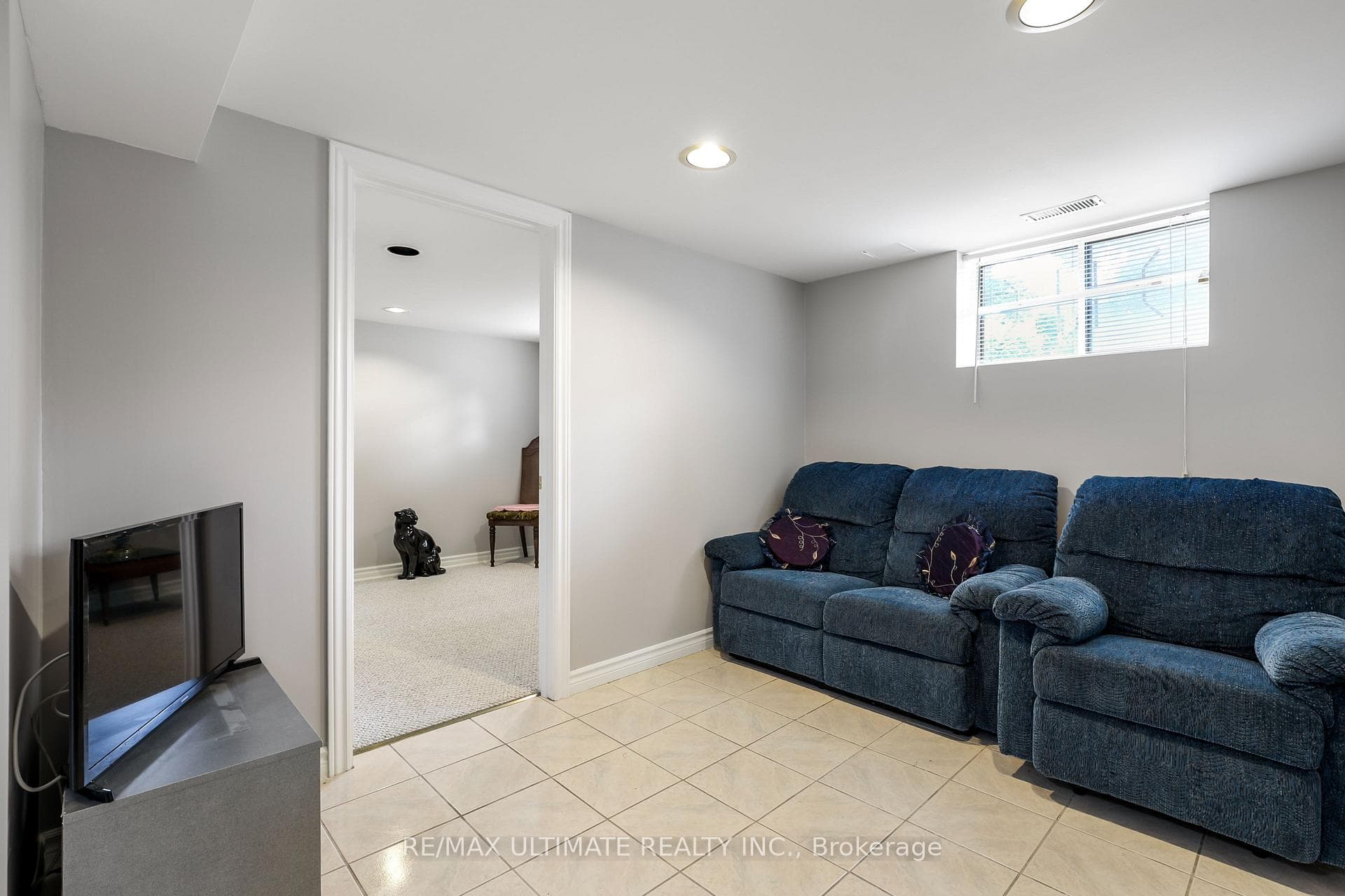 34 Doris Drive photo 13