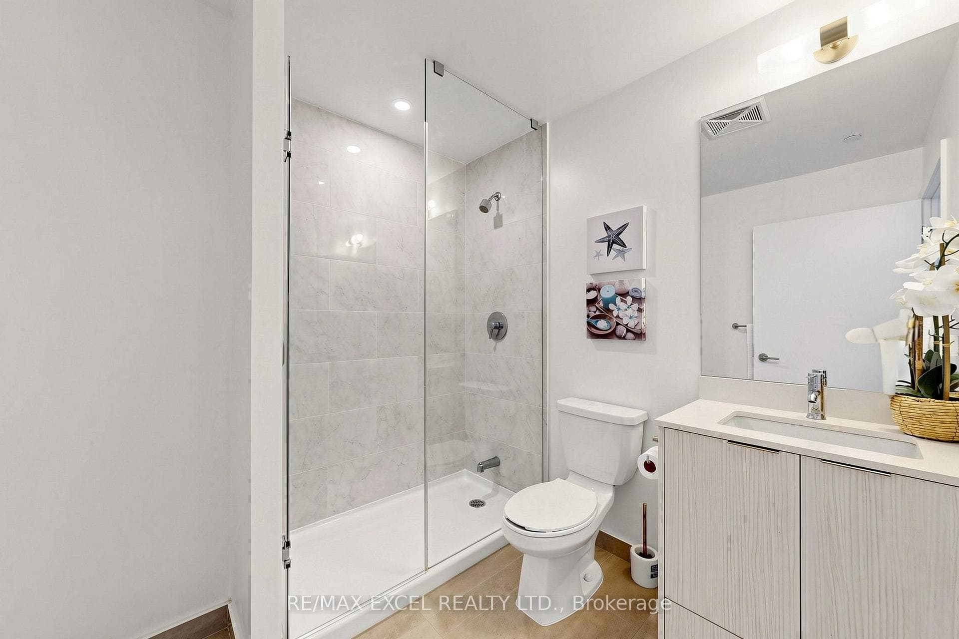 38 Forest Manor Road Unit 307 photo 25