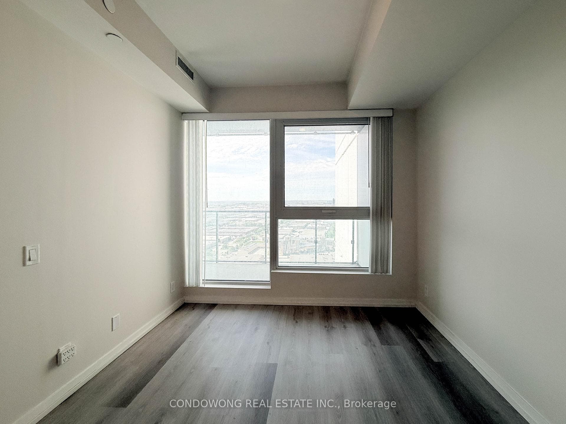 7890 Jane Street Unit 2808 photo 12
