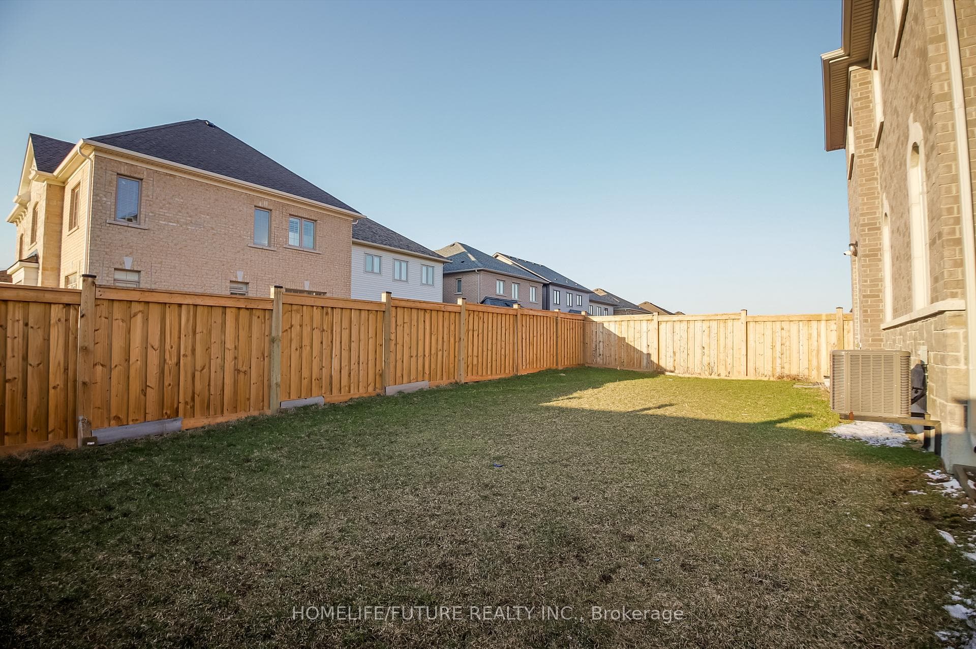 140 Ronald Hooper Avenue photo 49