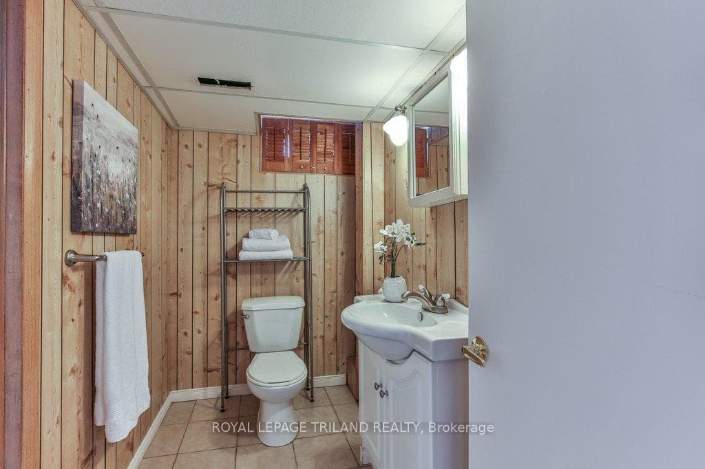 76 MASSON Court photo 36