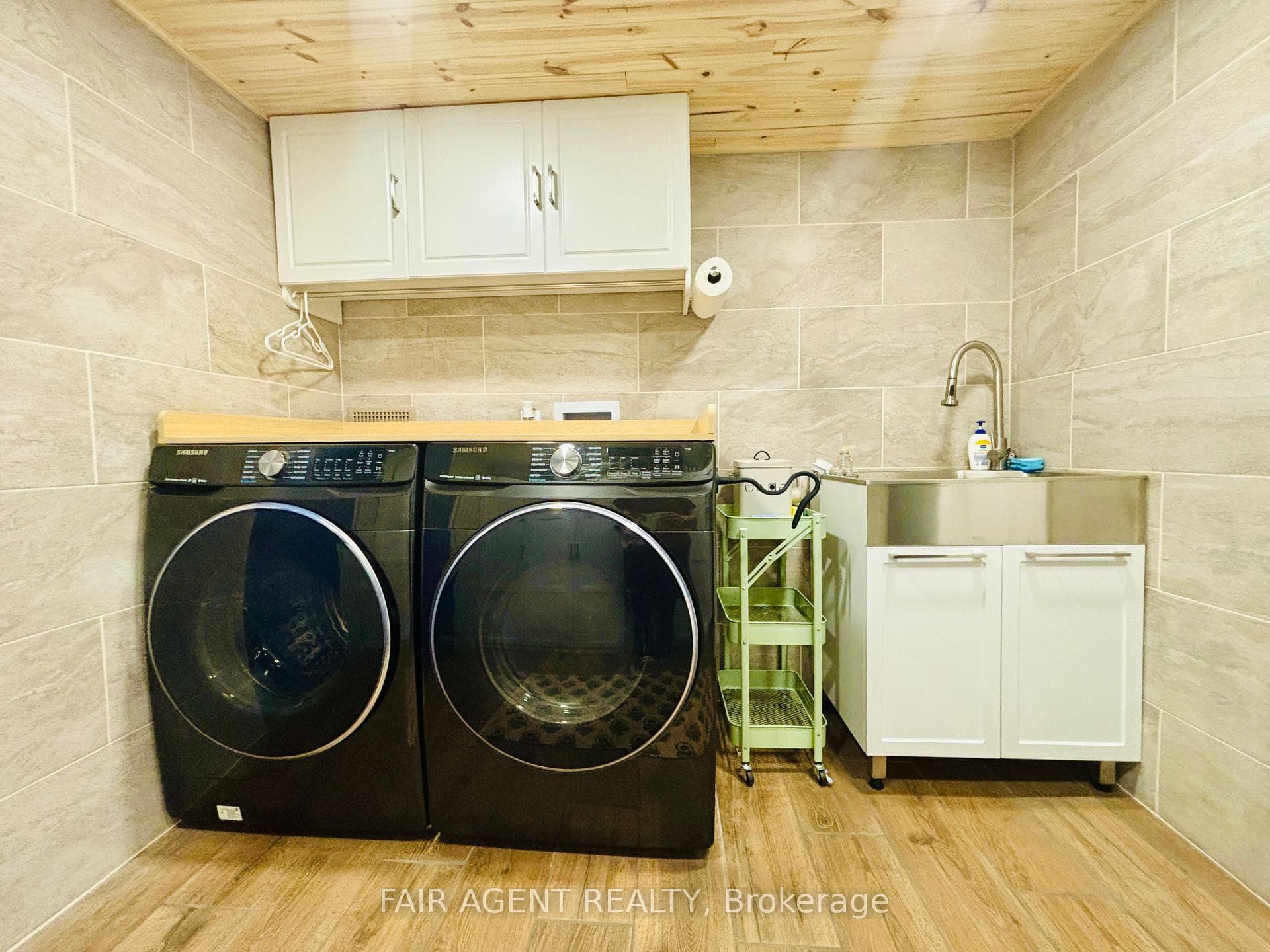 79 STE MARIE Road photo 25